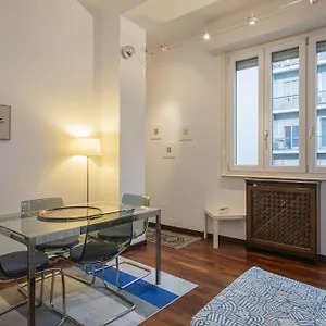 https://youhosty-lepetit-3.italymilanhotels.net